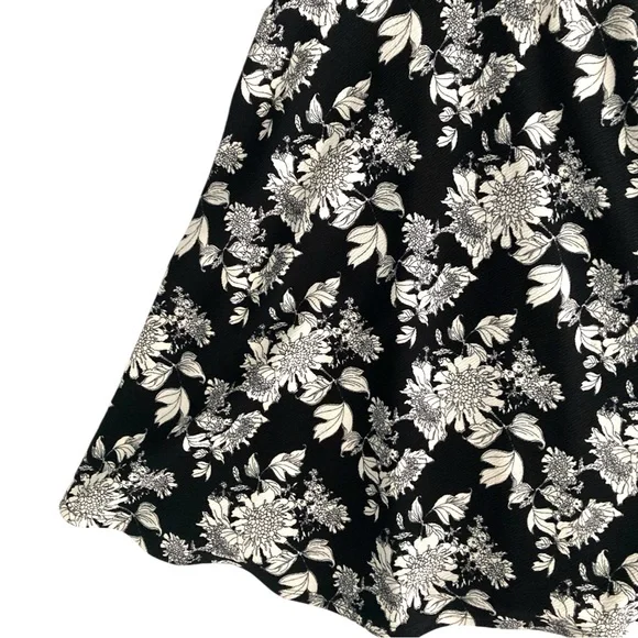 Soloiste Audrey Knit Sleeveless Black White Floral Flare V-Neck Dress New Sz S - Picture 6 of 16